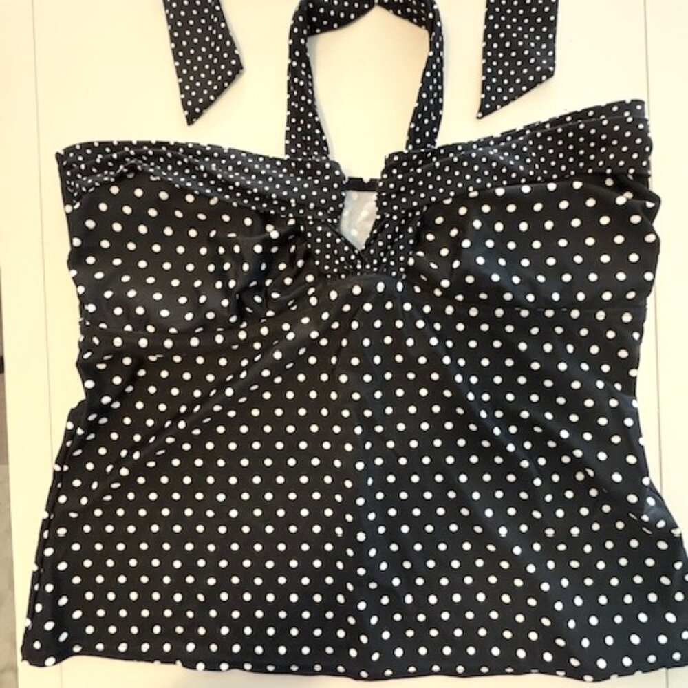 Women's St. John's Bay Halter Tankini Black Polka Dot,  Size 16